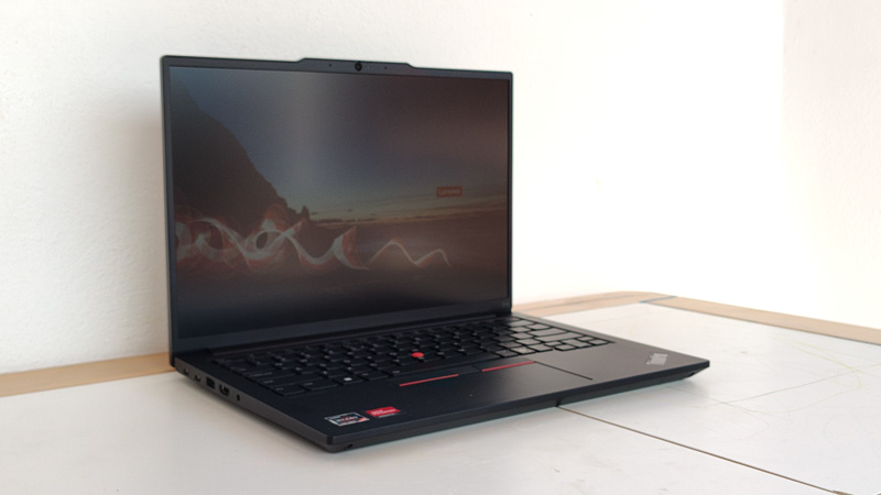 Lenovo ThinkPad E14 Gen 6 (AMD)の購入レビュー Ryzen 3は低価格で