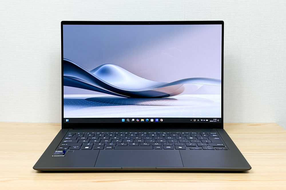 ASUS Zenbook S 14(UX5406)の実機レビュー 14インチで1.2㎏で長時間