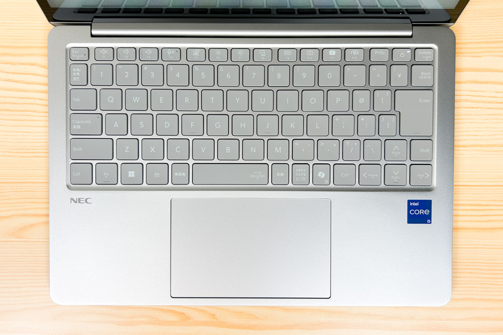 Lavie SOL（2025年秋冬モデル）の実機レビュー Z世代が作ったZ世代向け