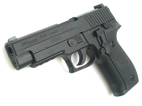 東京マルイ: ハンドガン本体 SIG P226R BK （シグ,サウエル,レイル）の