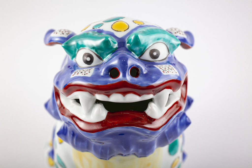 有田焼『古伊万里様式 色絵獅子 あ・うん』2体セット