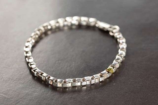 干場が20年以上足しげく通うジュエリーのセレクトショップ「S.O.S fp