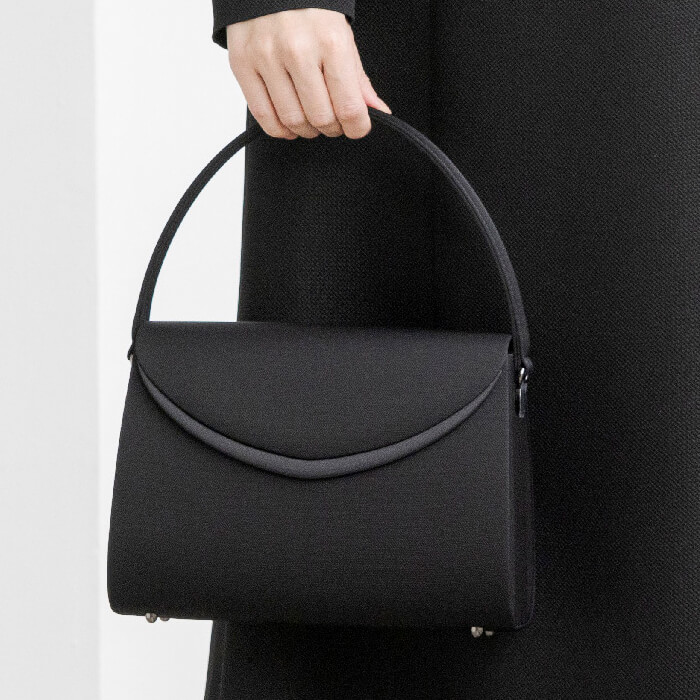 撥水加工】こだわりのマグネットバッグ ・ブラック｜東京ソワール