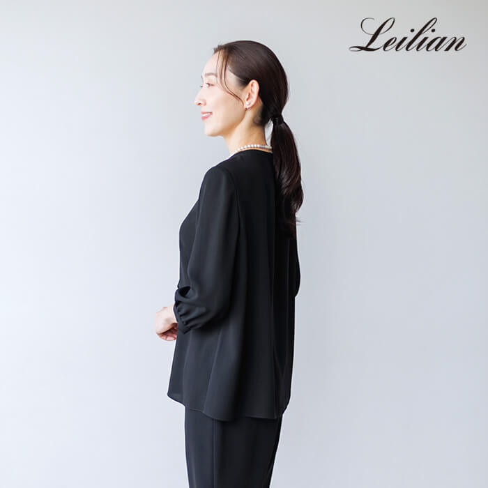 レリアン×東京ソワール／ブラウス付きパンツスーツ 9号・ブラック