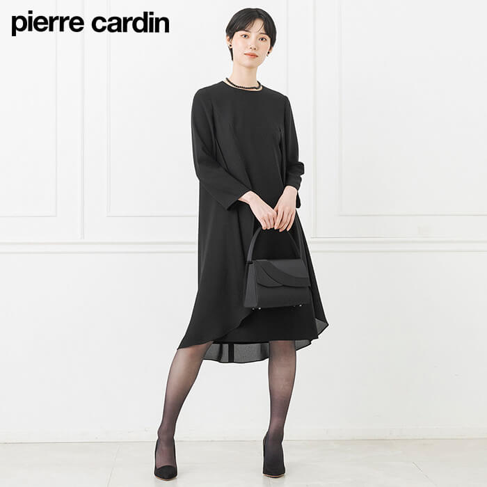 動きを美しく見せる切り替えワンピース 9号・ブラック｜東京ソワール