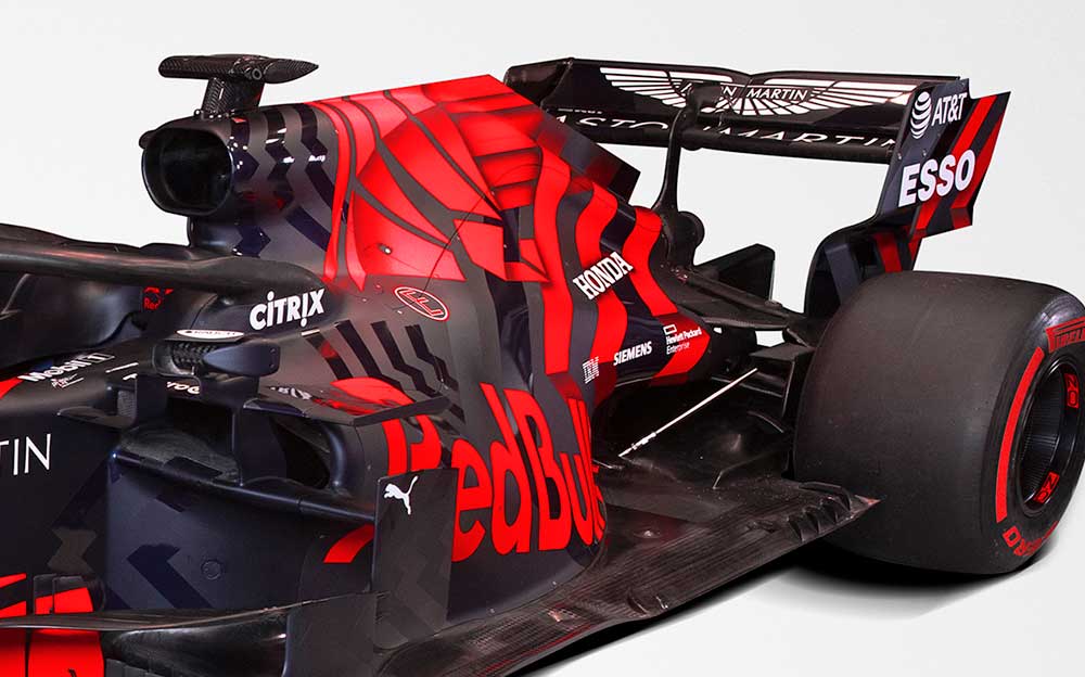 レッドブル・ホンダ、満を持して2019年の新車「RB15」を正式発表
