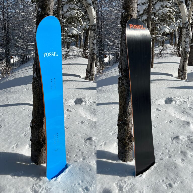 FOSSIL SNOWBOARD