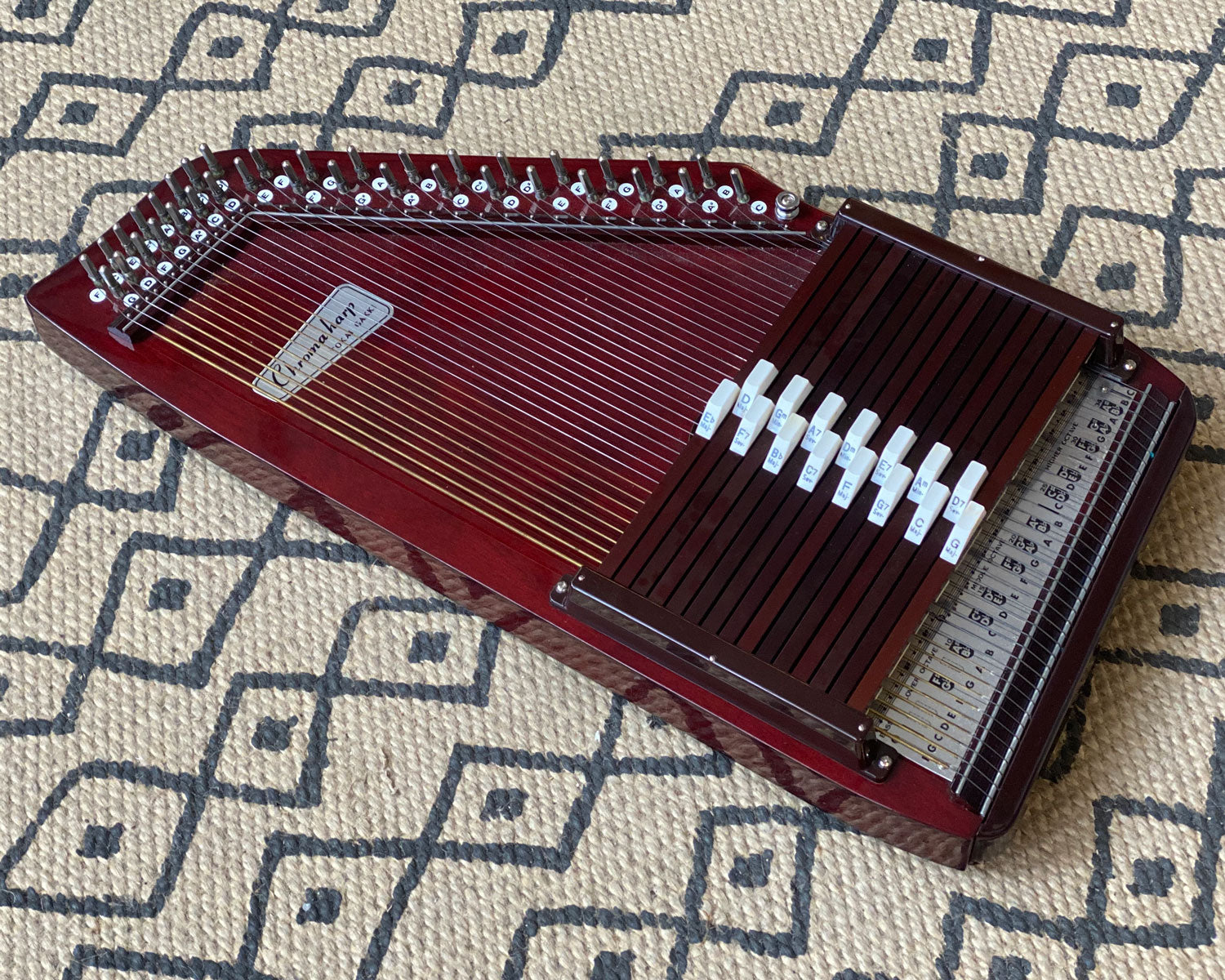 Tokai Gakki Chroma Harp Autoharp – Found Sound