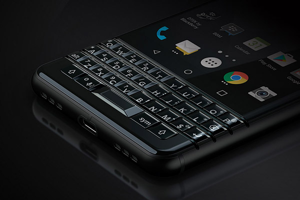 Powered by Androidの、強固なセキュリティ機能を持った「BlackBerry