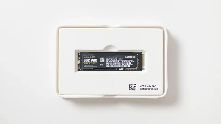 ThinkCentre M75q-1 TinyのSSD（システムドライブ）を大容量のものに