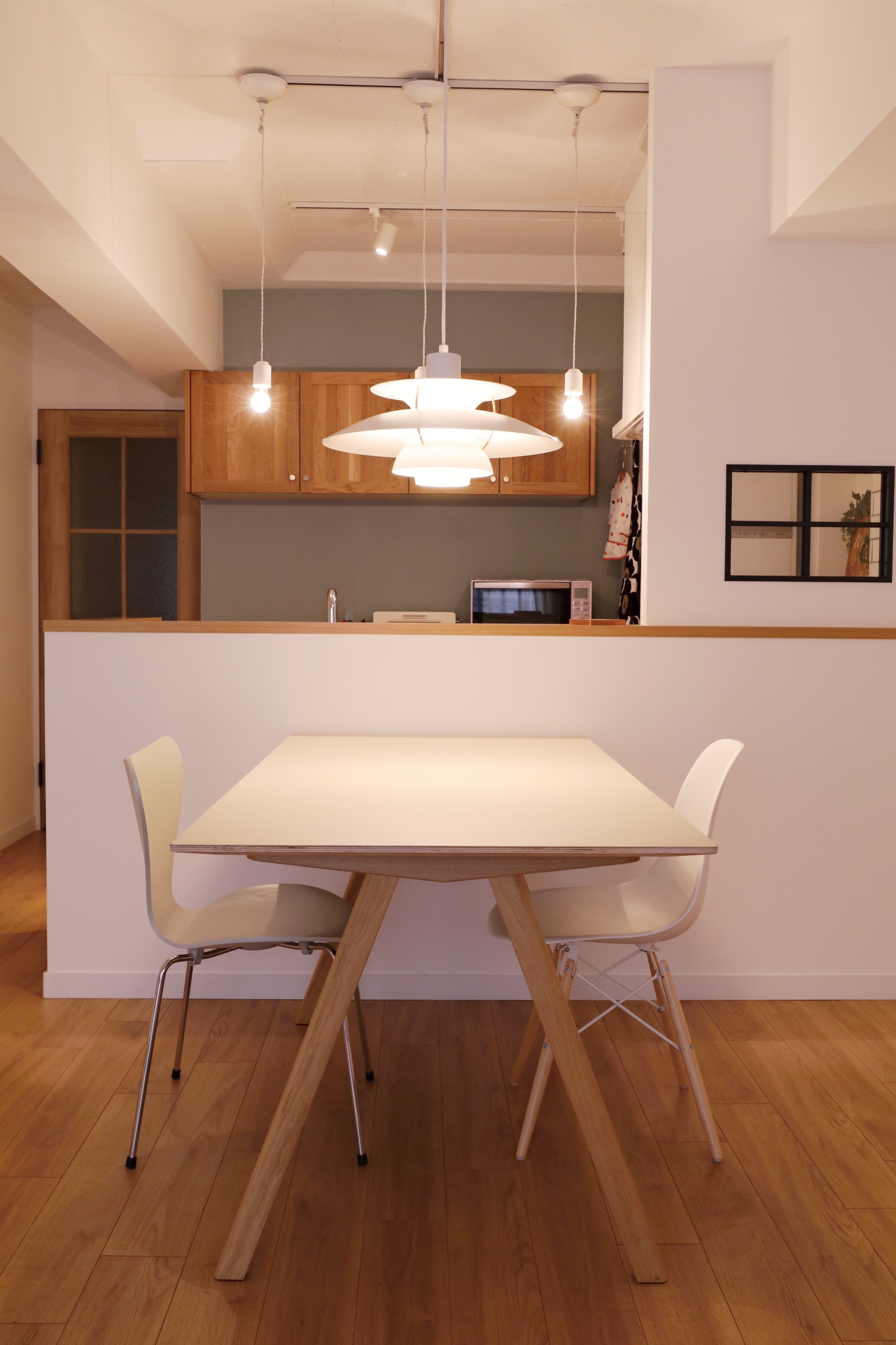 HAY コペンハーグデスク×デザイナーチェア | Flou - 広島のインテリア