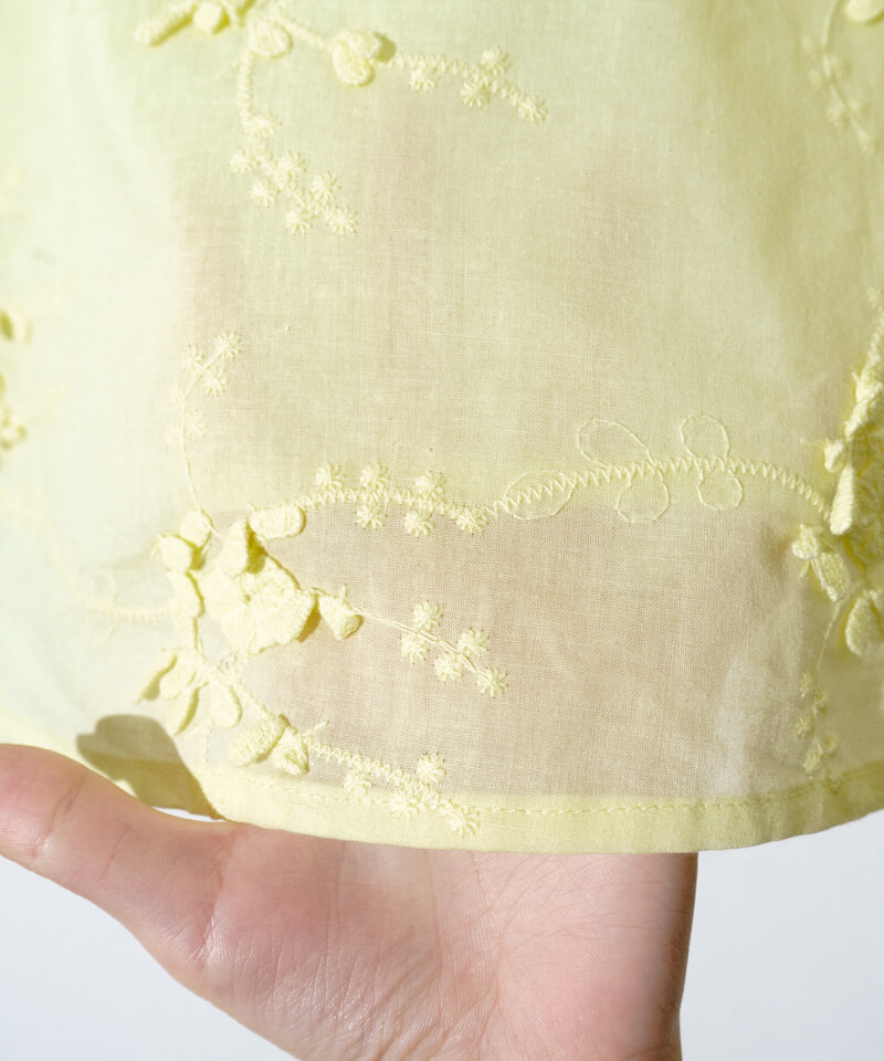 50%OFF】botanical EMB blouse～ﾎﾞﾀﾆｶﾙｲｰｴﾑﾋﾞｰﾌﾞﾗｳｽ | flower