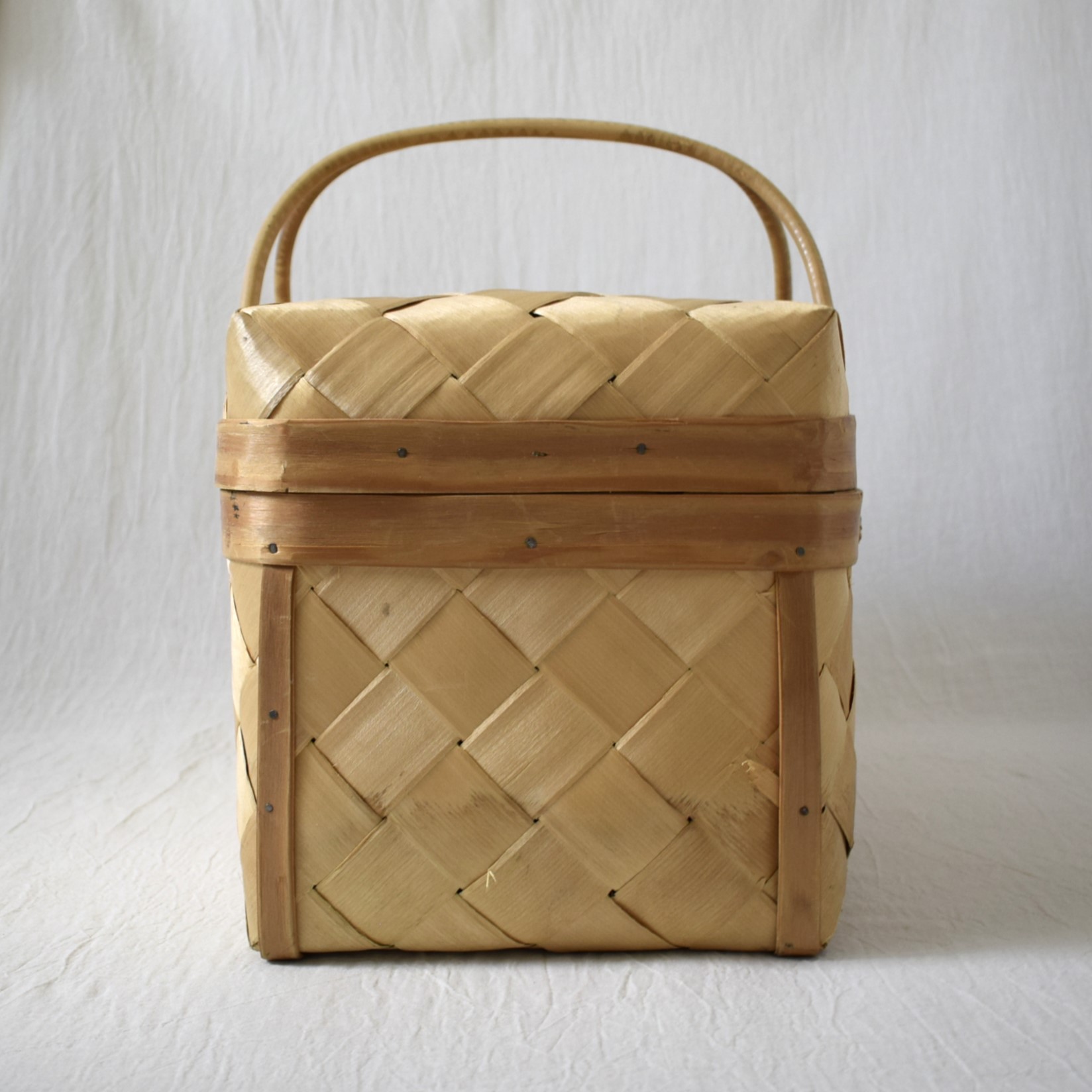 スポーンコリ・Spånkorg / ハンドル・蓋付き / フィンランド | florantik