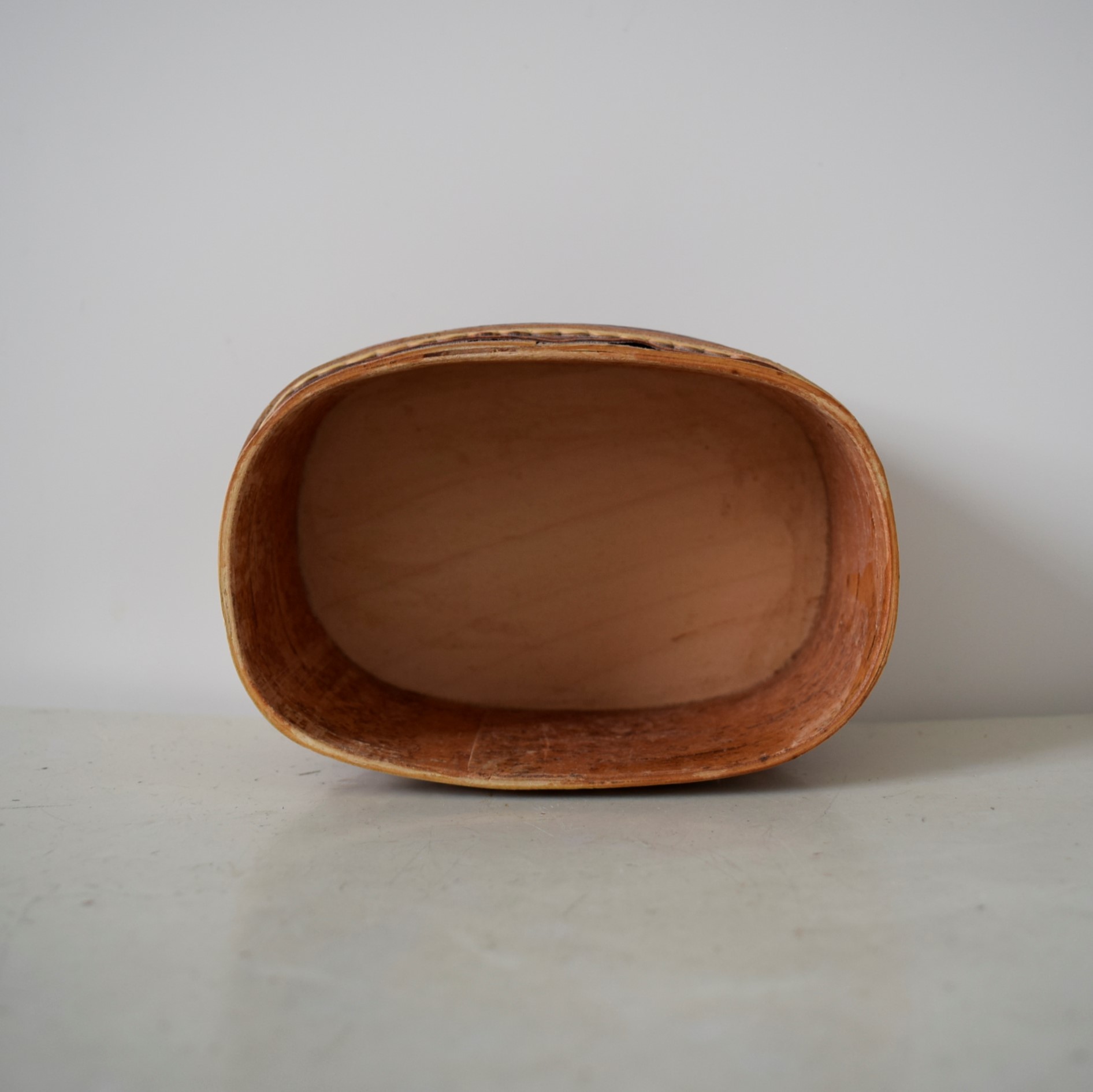 白樺のキャニスター / 木箱 ・小物入れ / オーバル脚付き