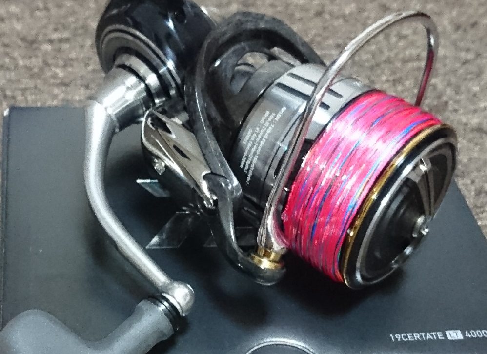 セルテート LT4000-CXH にリールスタンドとハンドルノブを付けてみた