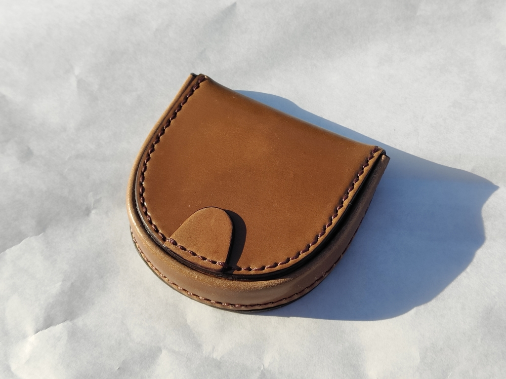 希少×希少】手仕事の馬蹄とシェルコードバン - Flathority