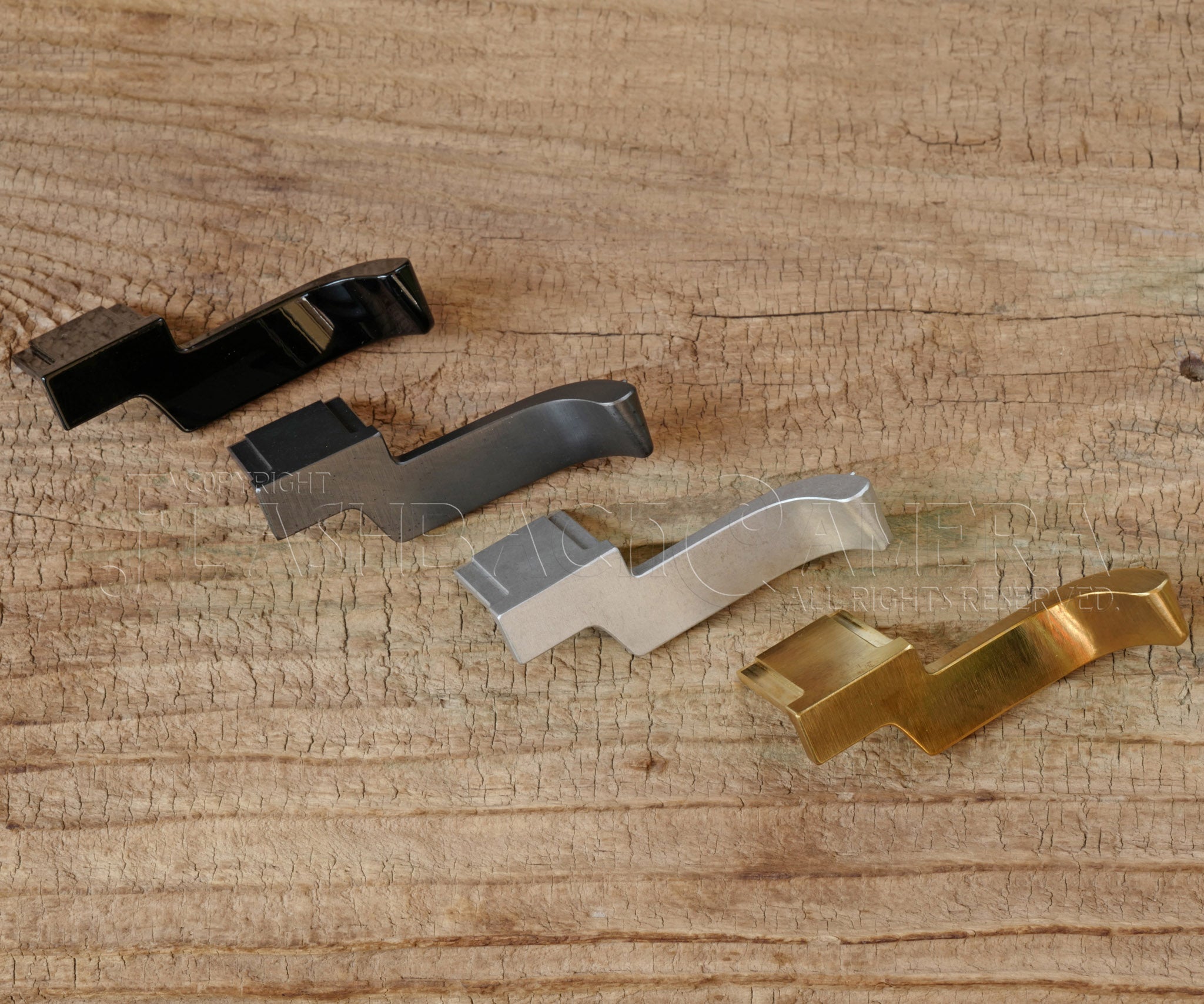 なにがし サムレスト M ブラックペイント ライカ M10 / M11用