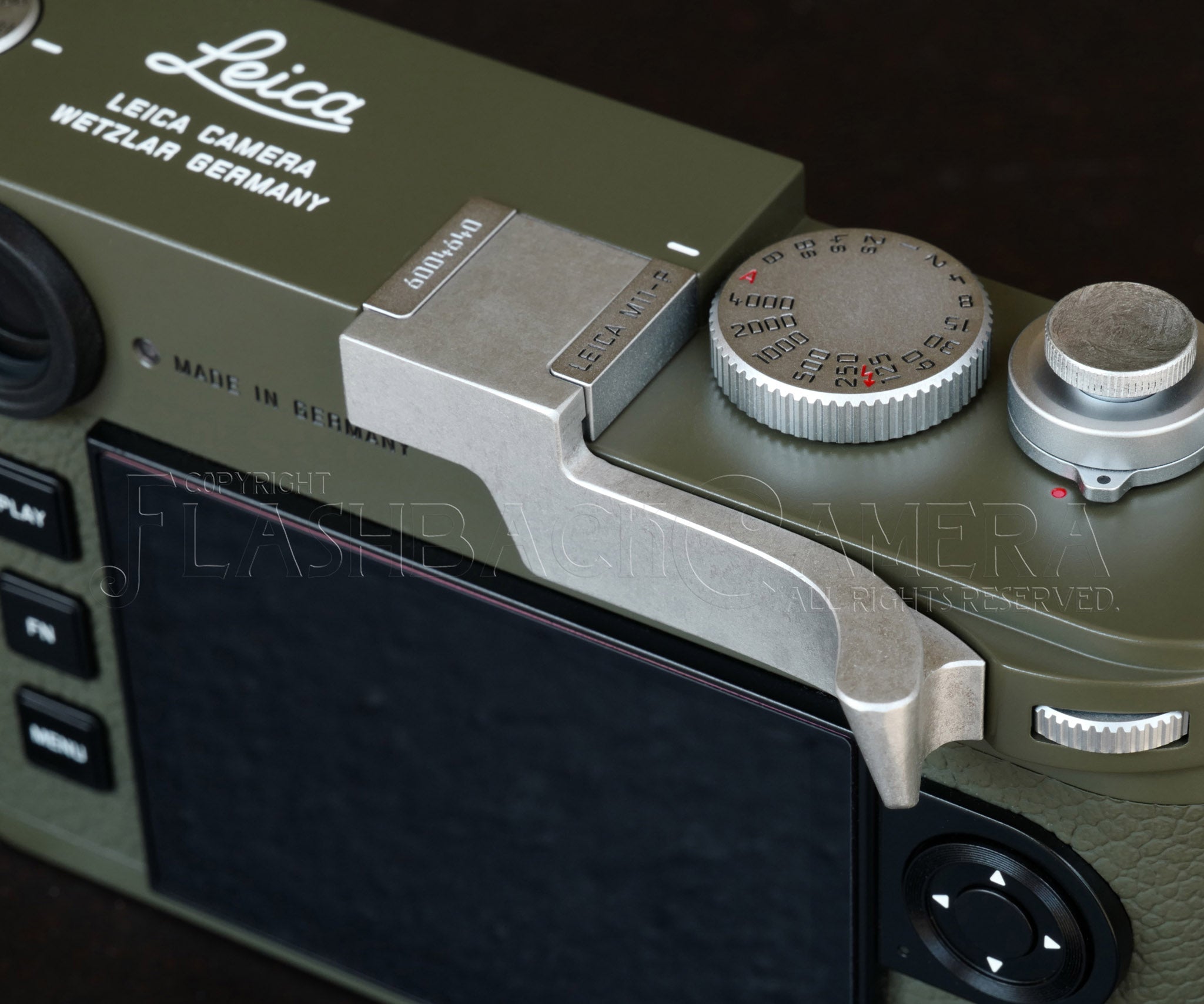 なにがし サムレスト M 銀漆 シルバー ライカ M10 / M11用 – FLASHBACK