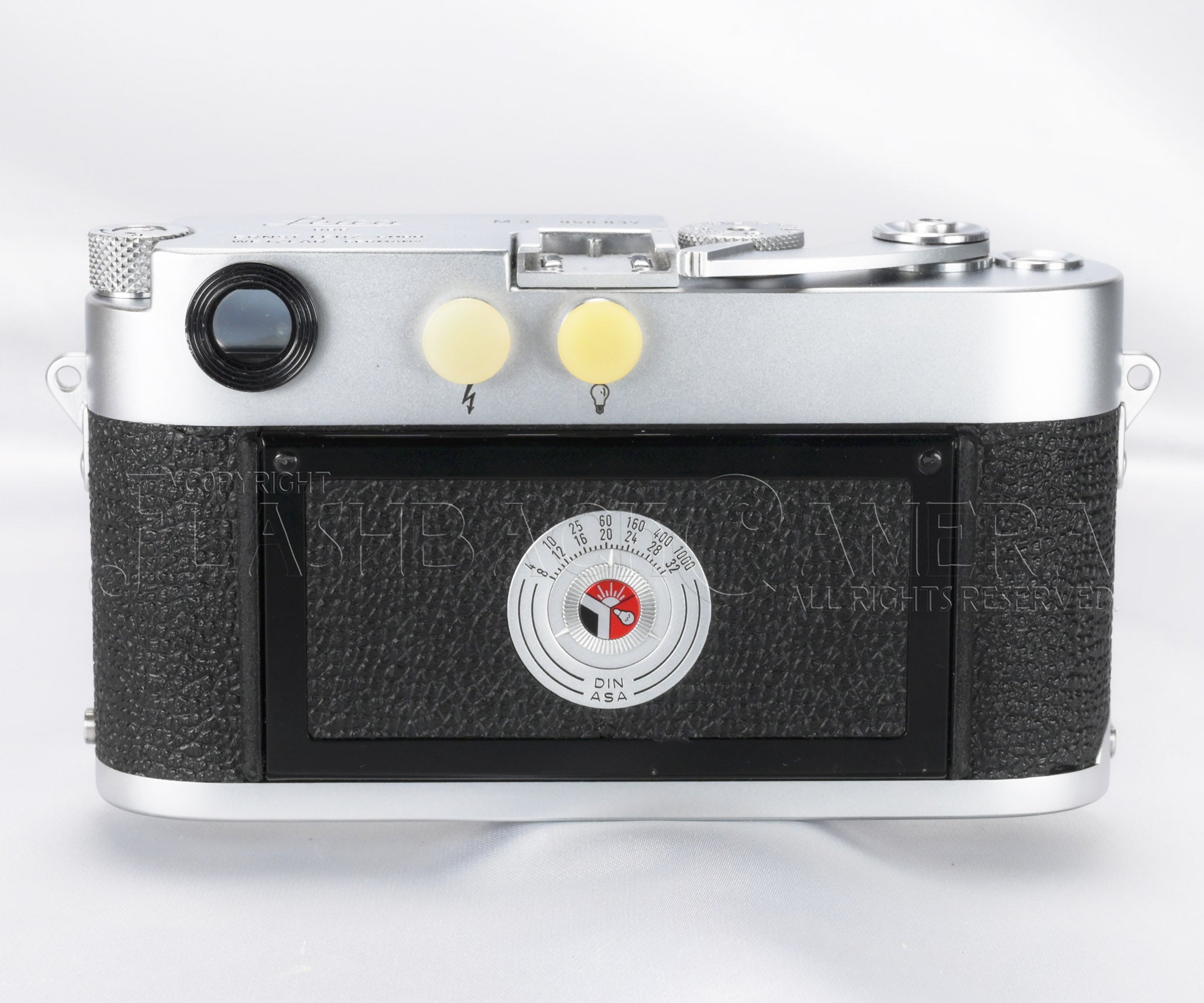 Leica M3 – FLASHBACK CAMERA