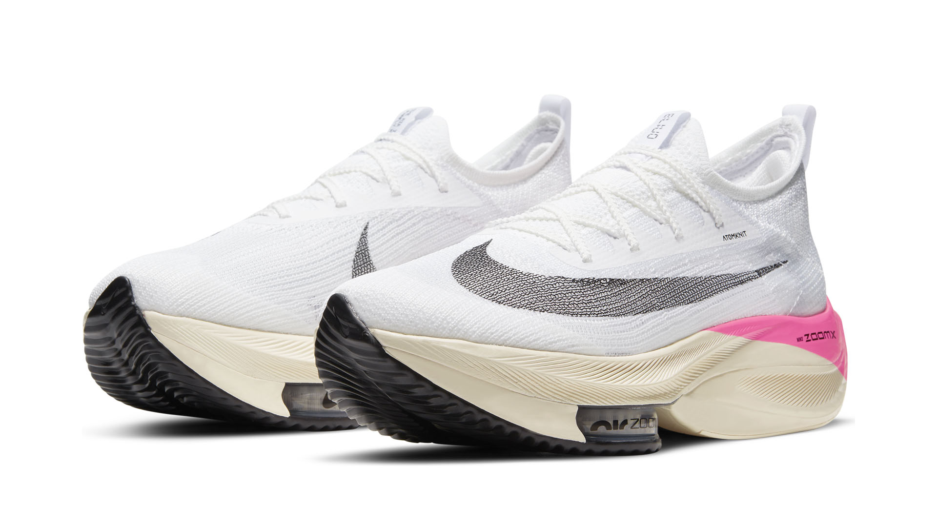 キプチョゲ選手の偉業を祝したカラーリングのナイキ エア ズーム