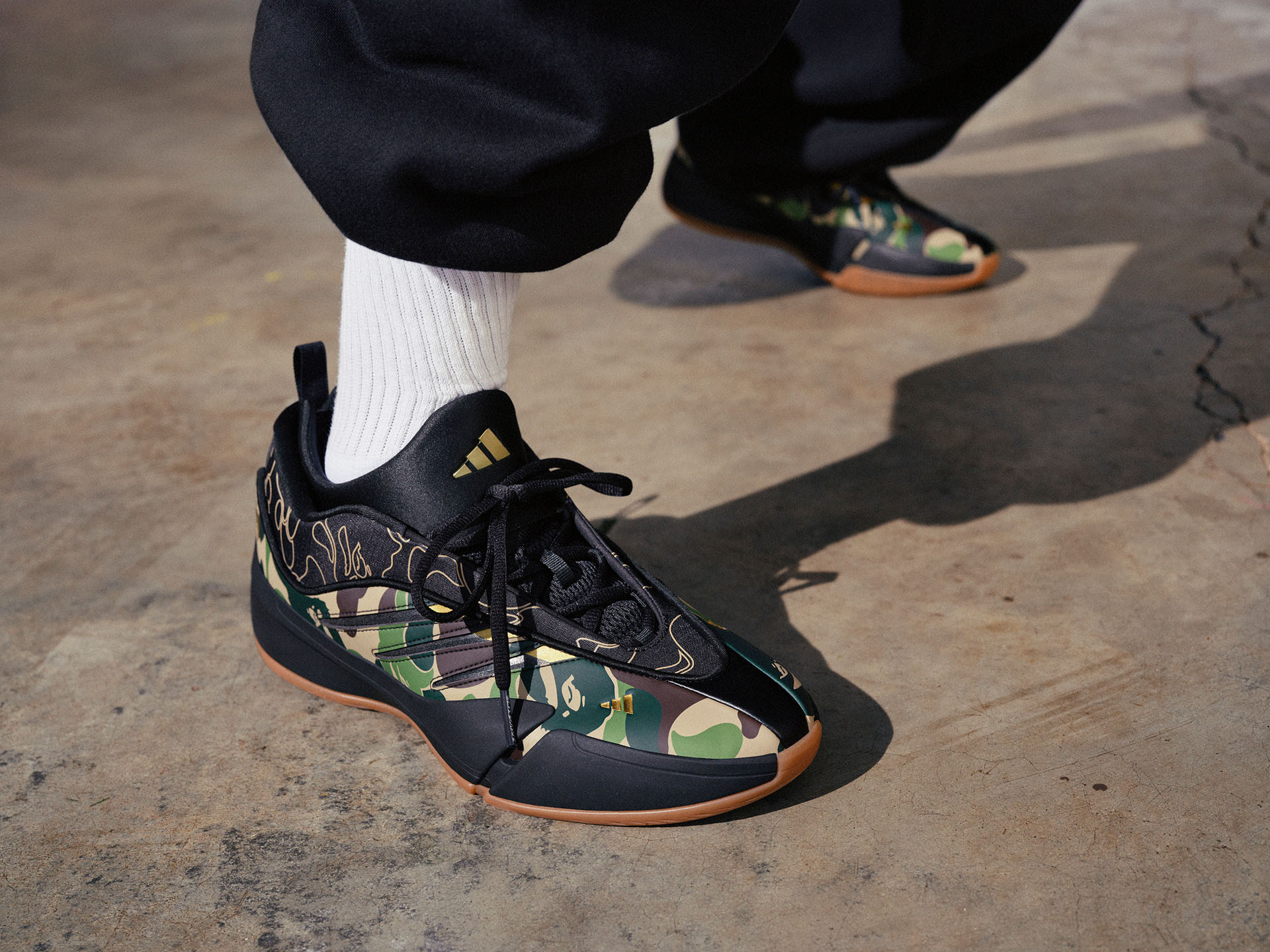 A BATHING APE® x adidas DAMIAN LILLARD DAME9 ｜ FLY BASKETBALL
