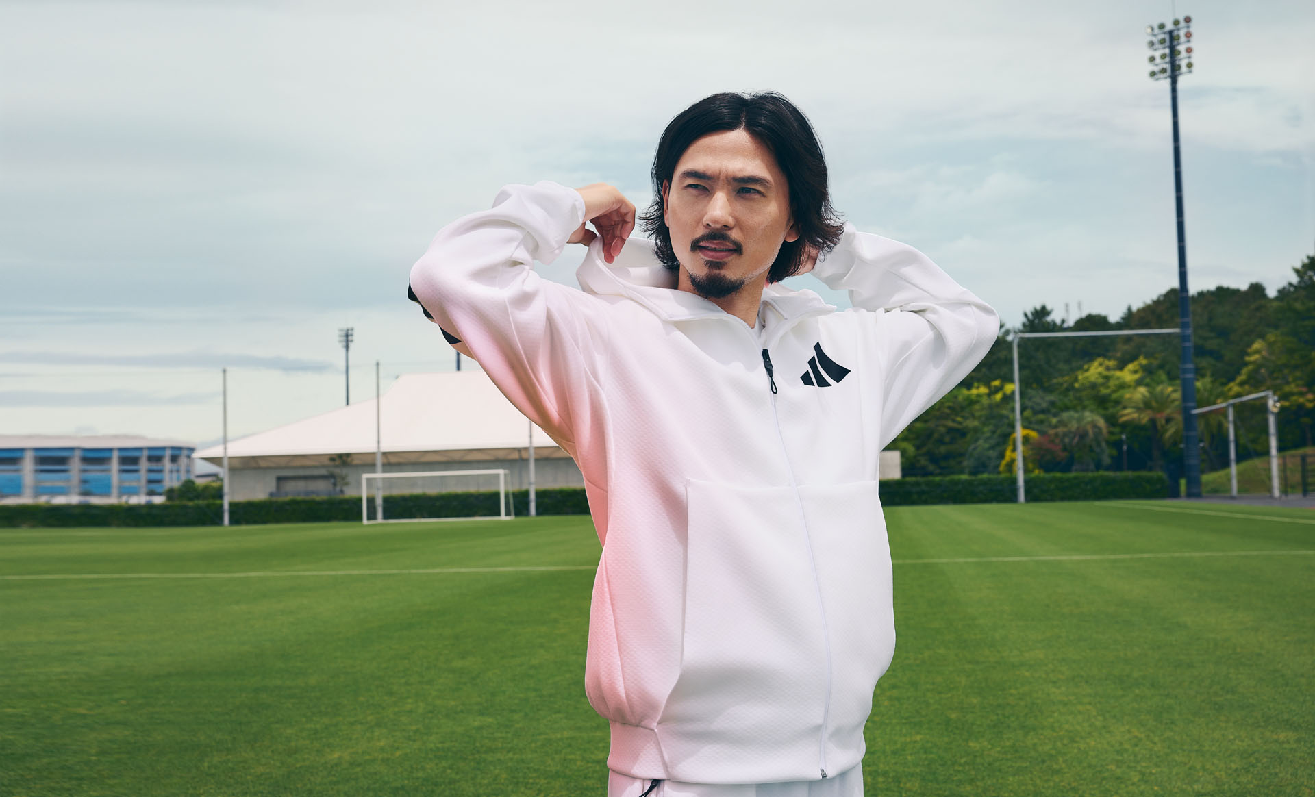 アディダス スポーツウェアからZ.N.E.最新コレクションが9月13日(金