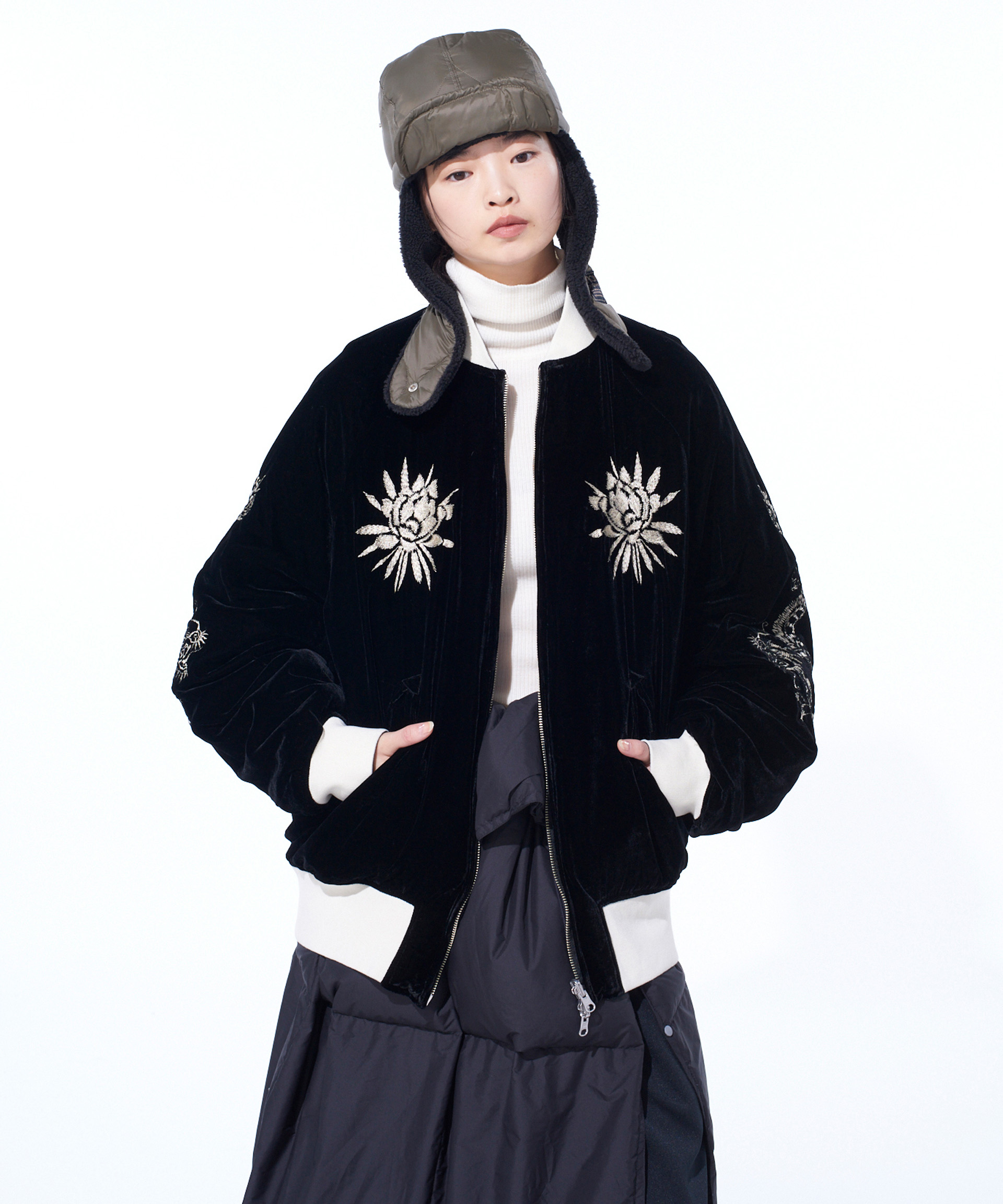 TAIONの10周年記念コラボレーション“S'YTE × TAION”リバーシブル