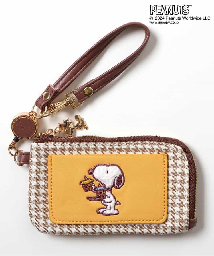 ☆SALE☆【スヌーピー】リール付きパスケース（A4EE134）|BREEZE