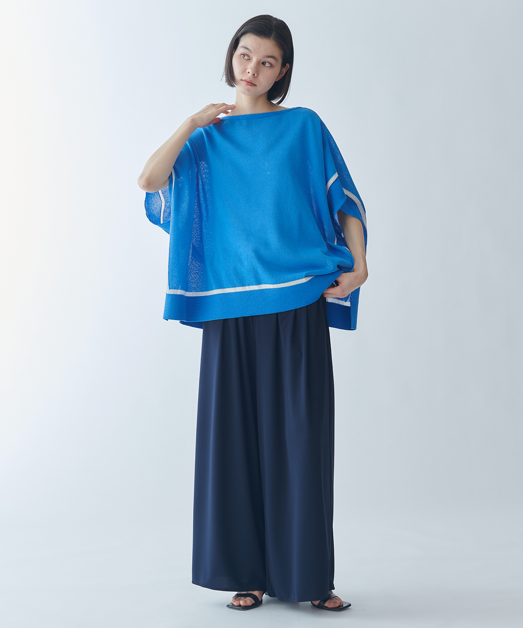 ポンチョニット – FACE SANS FARD