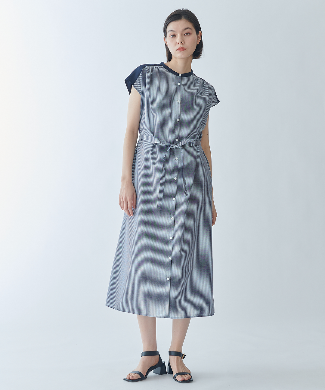 リネンストライプノースリーブワンピース – FACE SANS FARD
