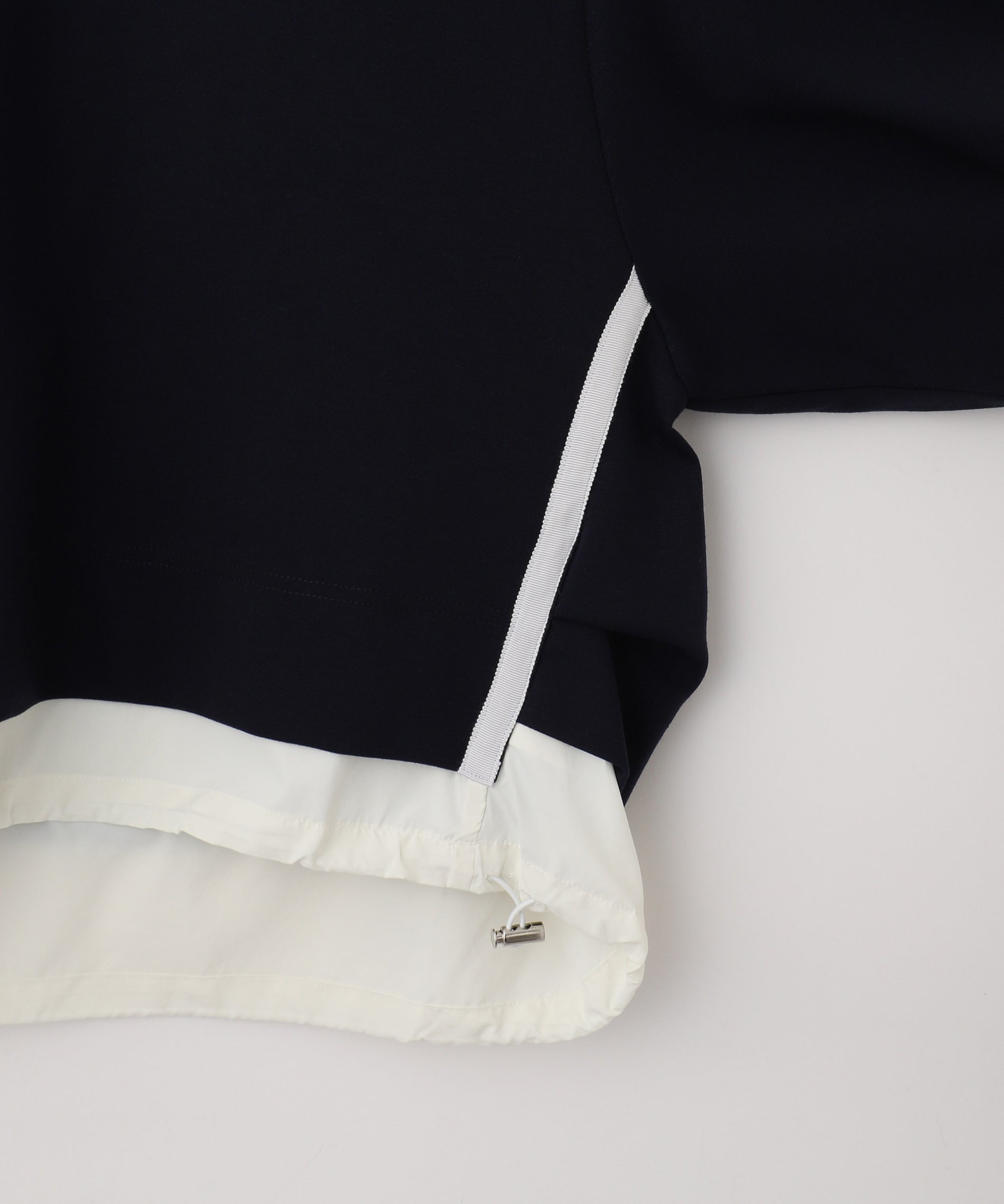 ラインデザインレイヤードトップス – FACE SANS FARD