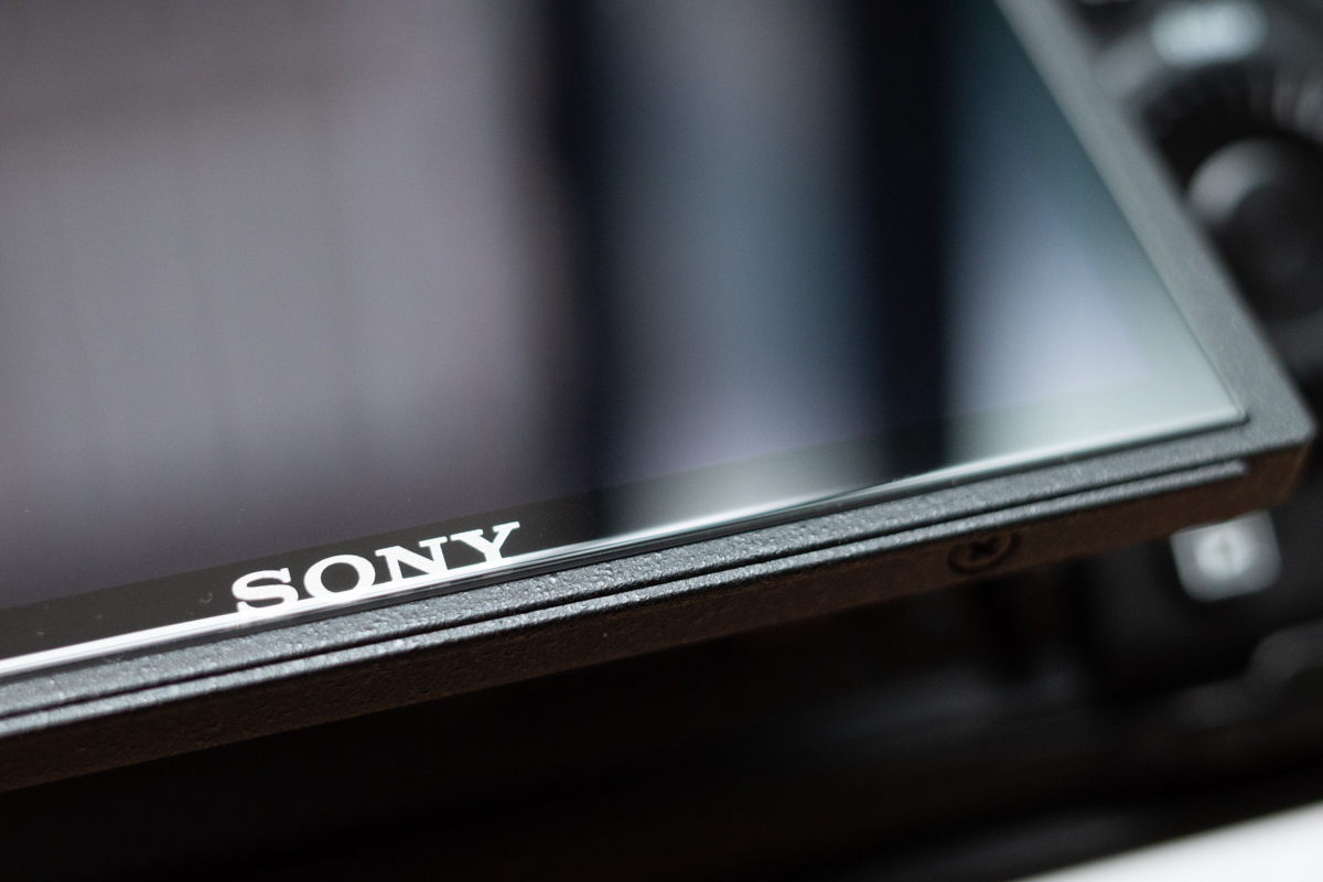 SONYα7iii用液晶保護ガラスフィルムにORMY製がおすすめです！ | from