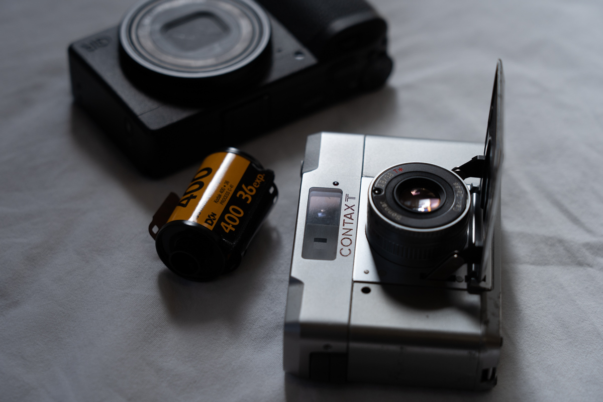 CONTAX T (初代)は隠れた銘”レンジファインダー”コンパクトフィルム