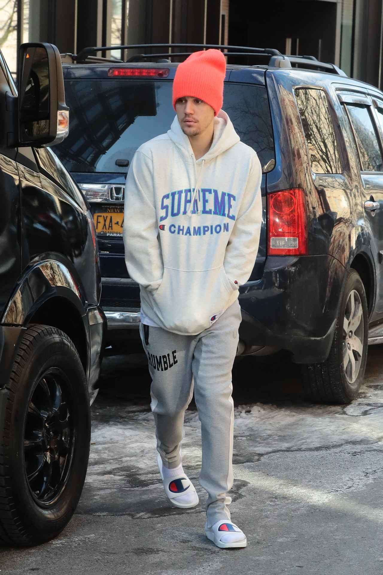 チャンピオンの「4,000円以下」のシューズ、ジャスティン・ビーバー