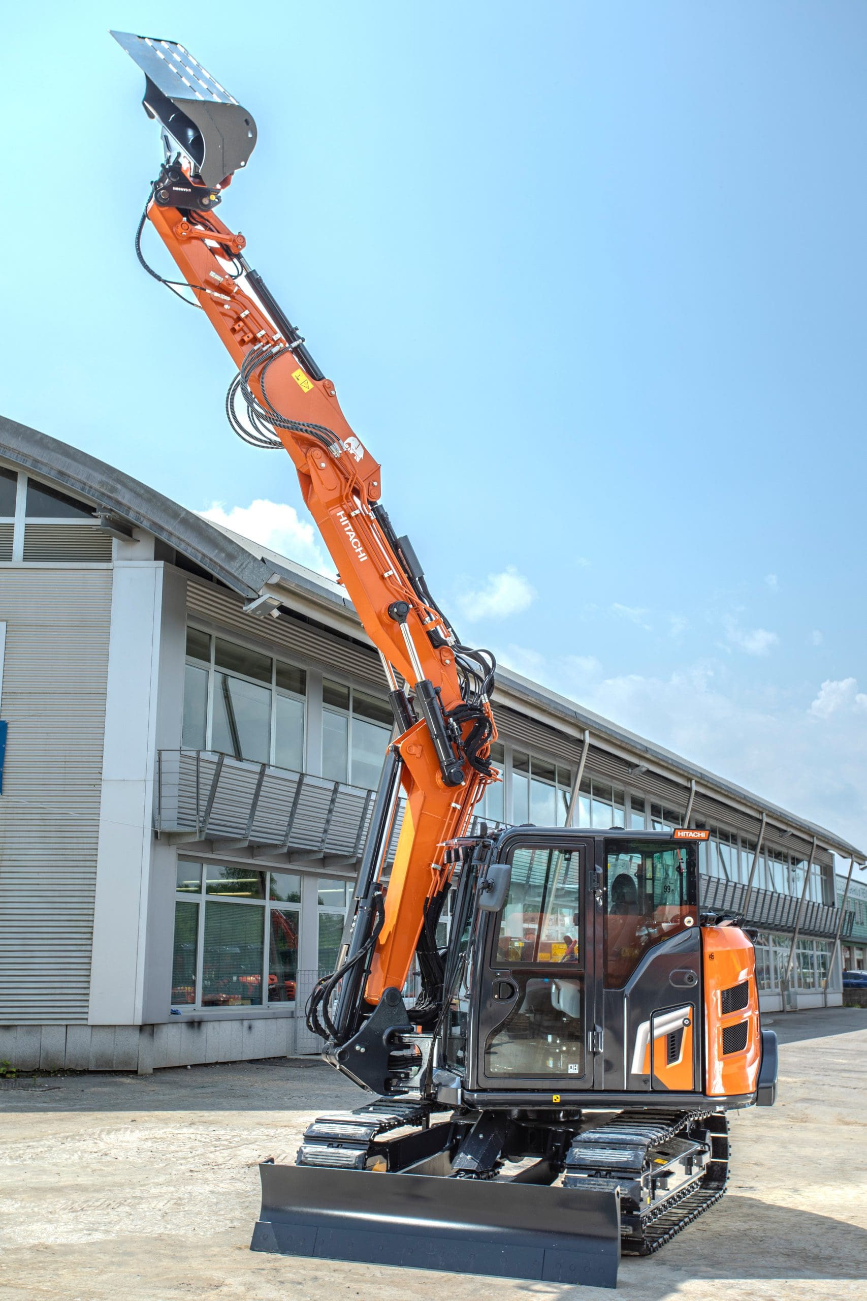 Hitachi ZX95USB-7 / 2P midi excavator · Franco Clò