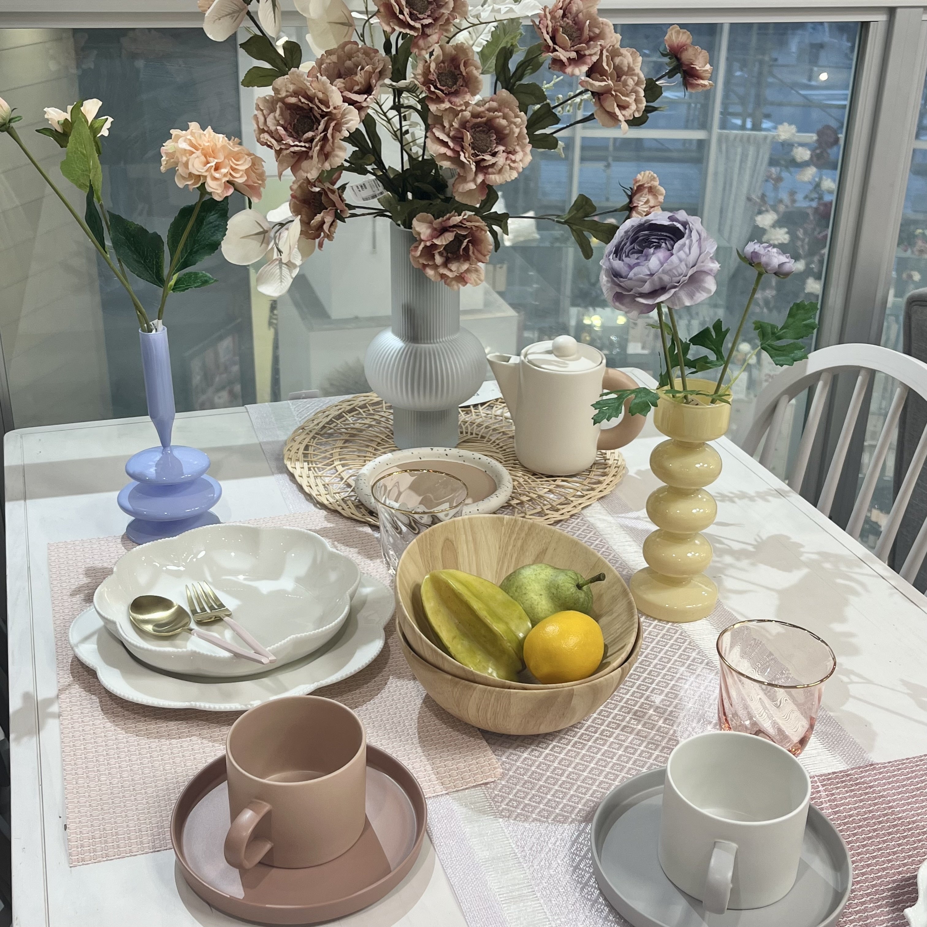 花咲く春のナチュラルダイニング | Francfranc（フランフラン）公式