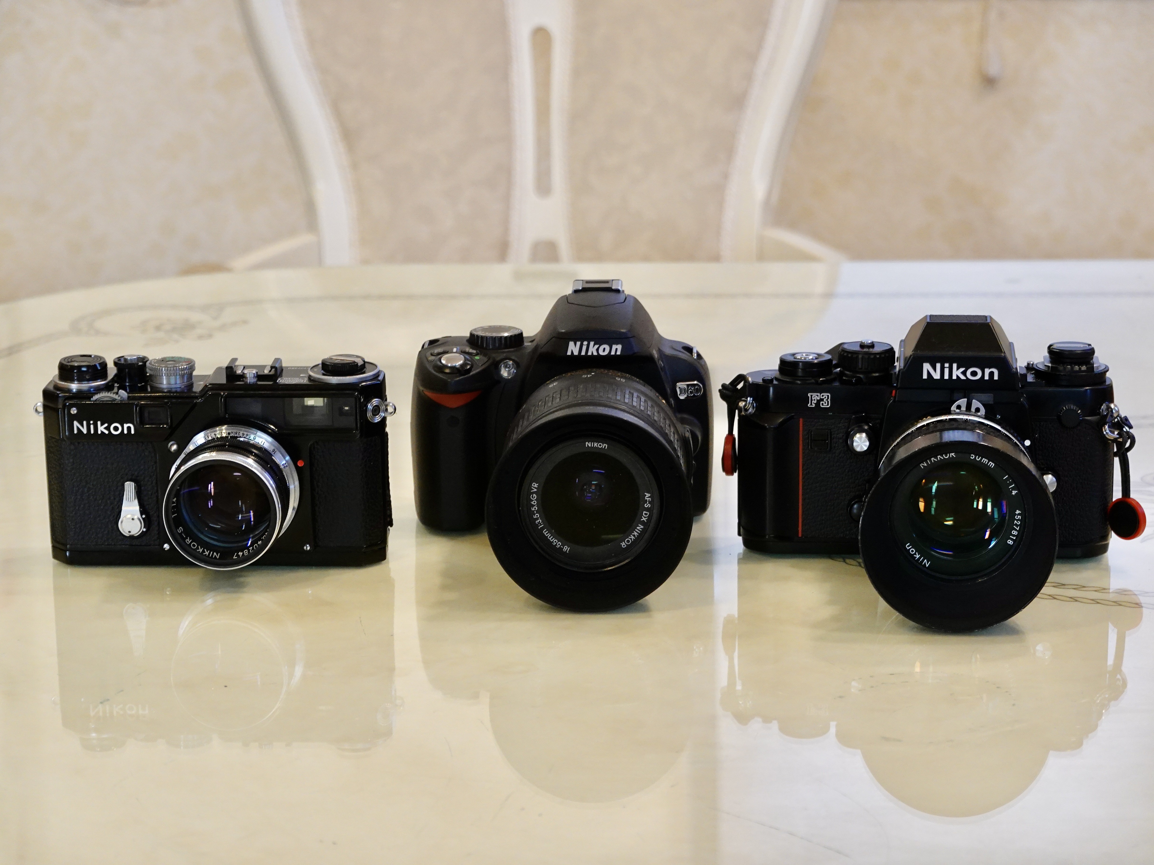 スナップに最適なデジタル一眼レフ第2弾】CCDセンサーの「Nikon D60