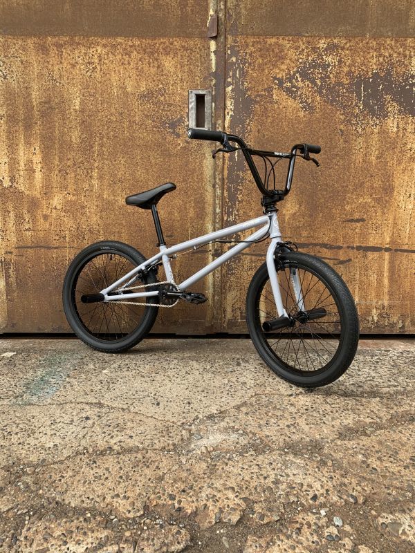 MOTEL WORKS/AUX:E (GLOSS GRAY) - FREEBIRD BMX ONLINESTORE