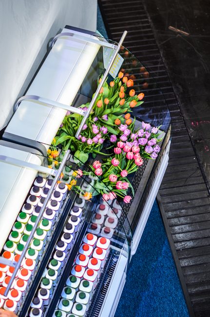 冷蔵ショーケース：ウラヌス（セミ多段ショーケース） | フレオ社