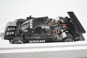 AUTOart オートアート 1/18 日産 R390 GT1 ルマン LM テストカー 1997