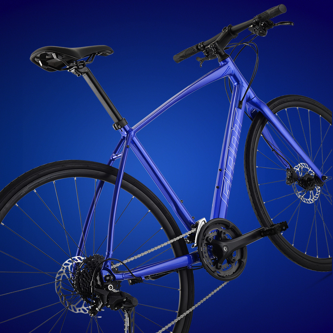 ジャイアントの人気クロスバイク「ESCAPE RX」2025シリーズを先行発売