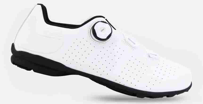 ハイコスパだけでない高いフィット性の追求！エフエルアールから新型