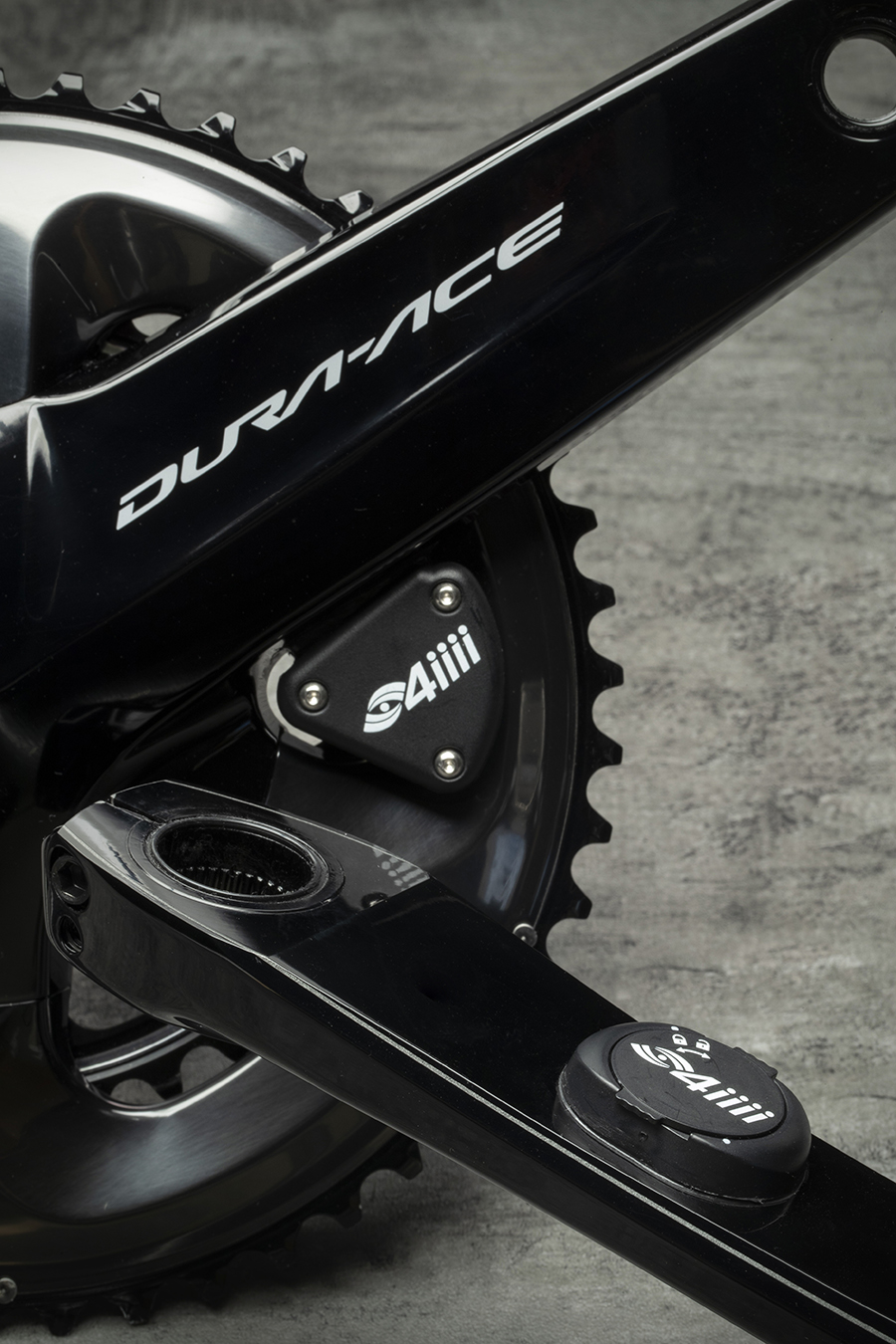 4iiii（フォーアイ）のパワーメーターでインドア＆アウトドアでロード