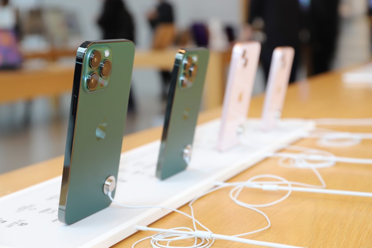 アップル、3月9日発表の新製品を一挙発売【Apple表参道レポート】 | flick!