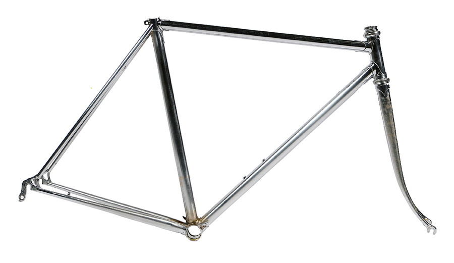 メインパーツは初代サイクロンに決定！ ナショナルフレームを完全