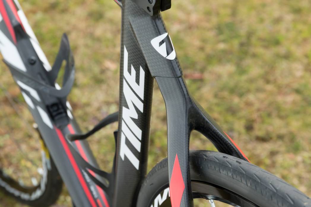 TIME初のディスクブレーキ搭載モデル IZON Disk 国内初