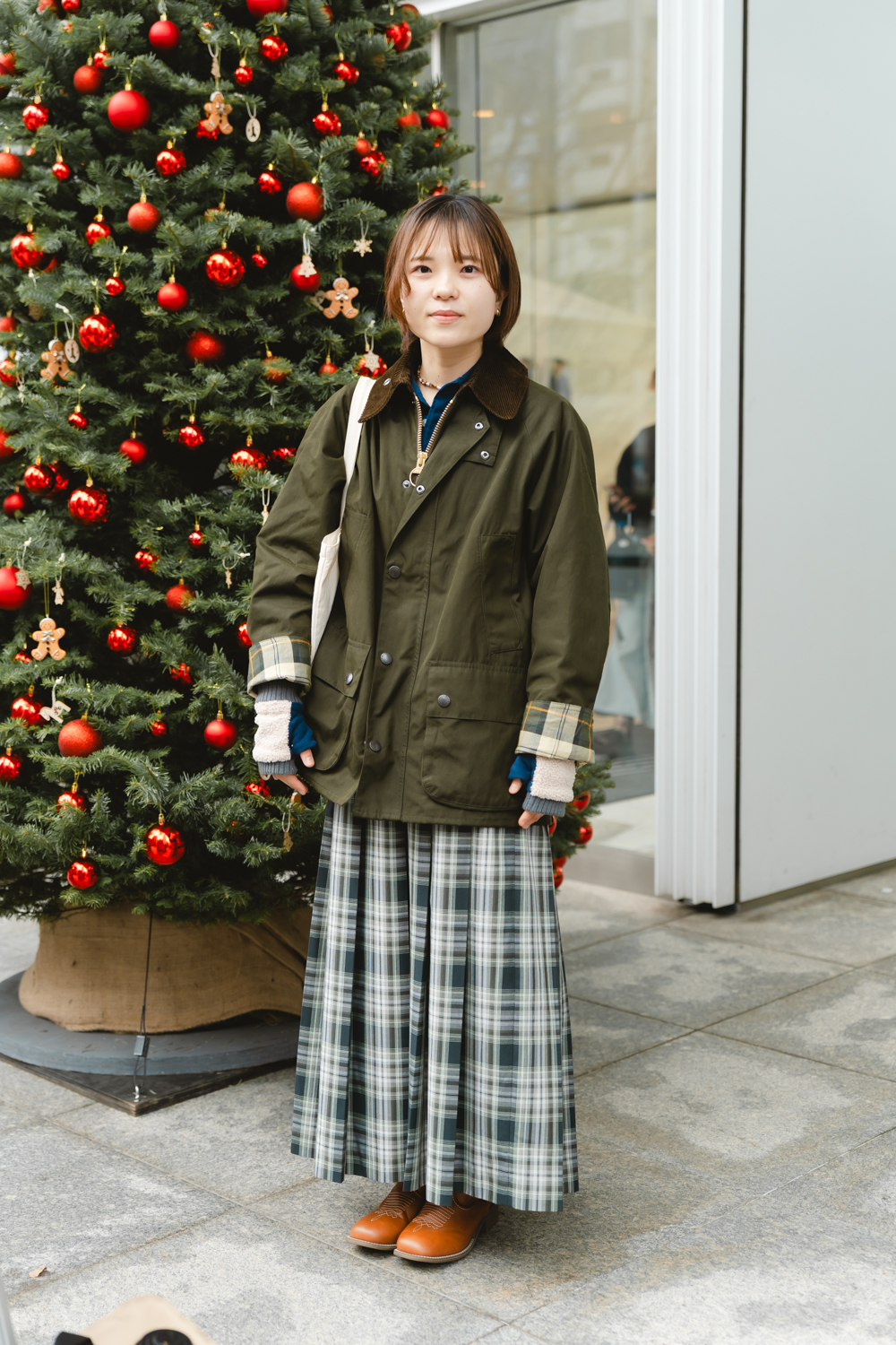 Barbour（バブアー）》とチェック柄を相棒に。自分らしく紡ぐ、冬の