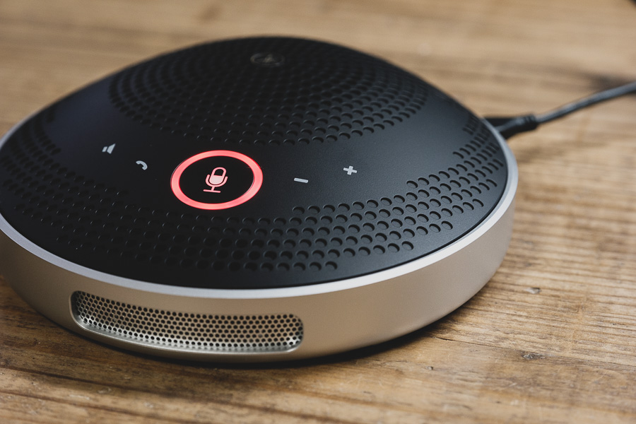 テレワーク用にヤマハのスピーカーフォン YVC-200 を購入｜FUJI X が