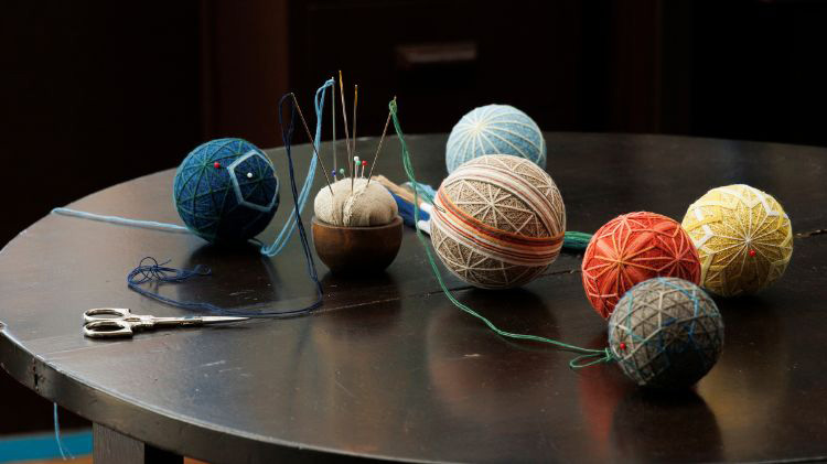 讃岐かがり手まり保存会】手まり制作キットPlanet Series | 藤巻百貨店