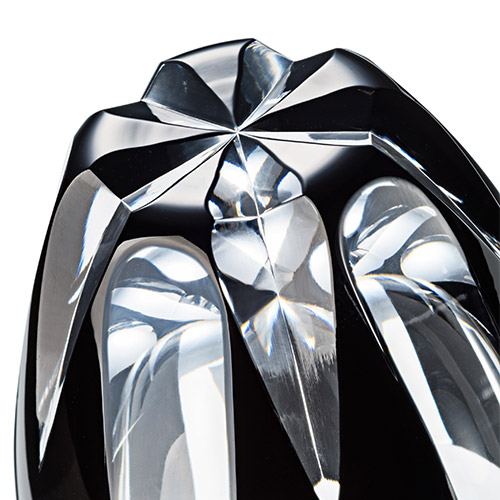 清水硝子】江戸切子「風車」黒ぐいのみ | 藤巻百貨店